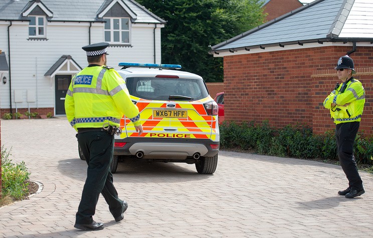 Полиция Британии связала инцидент в Эймсбери с последствиями нападения в Солсбери