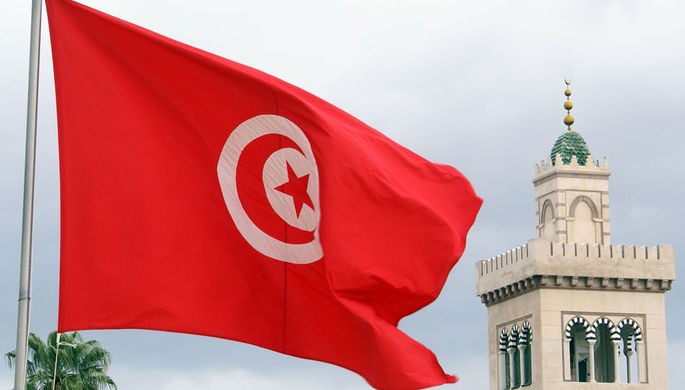 В центре Туниса смертница устроила взрыв
