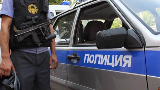 Водитель похитил сумку с косметикой на 2 миллиона рублей