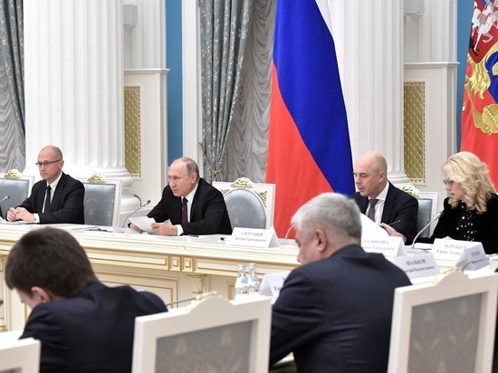 Оговорка управделами президента вызвала раздражение Путина