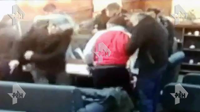 Буквально изрешетили человека: страшные подробности стрельбы в московском кафе