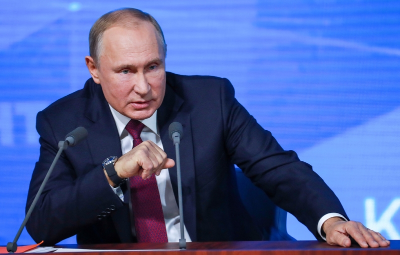 Песков заявил, что Путина не пугают никакие вопросы