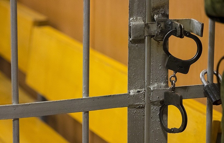 Суд в Москве арестовал двух офицеров управления "М" ФСБ по обвинению в мошенничестве
