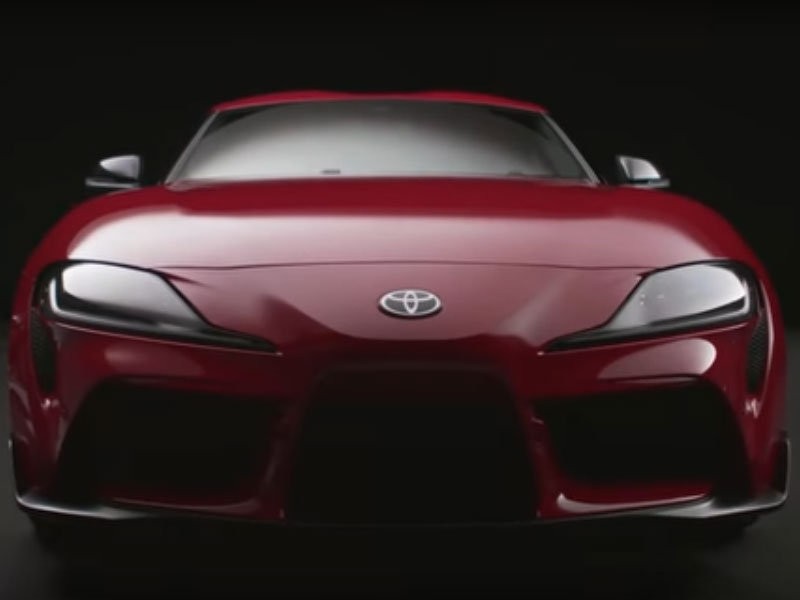  Toyota представила возрожденный спорткар Supra (ВИДЕО)