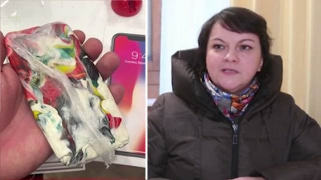 Женщине продали в магазине кусок пластилина под видом смартфона