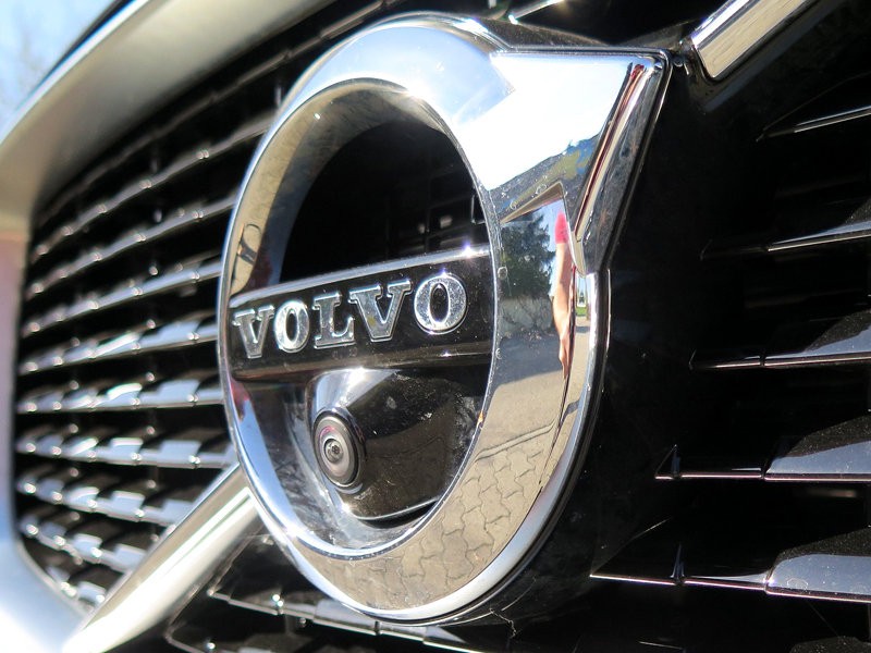  В список претендентов на победу в конкурсе "Всемирный автомобиль года" вошли два автомобиля Volvo