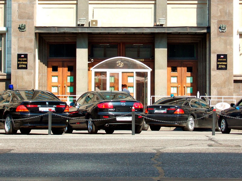  Дума приняла закон об освобождении от уплаты транспортного налога на угнанные автомобили