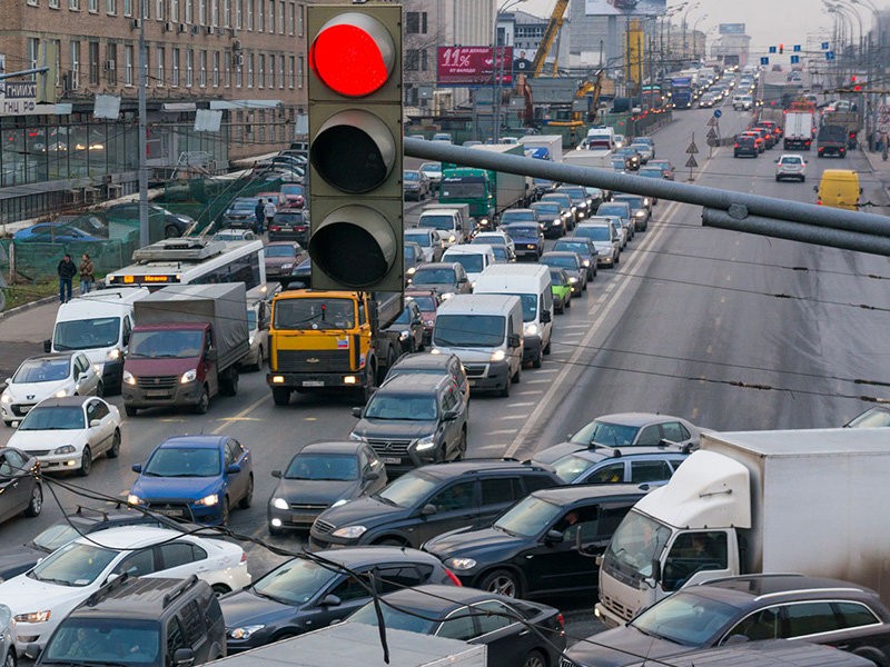  В России предложили ввести платные перекрестки для борьбы с пробками