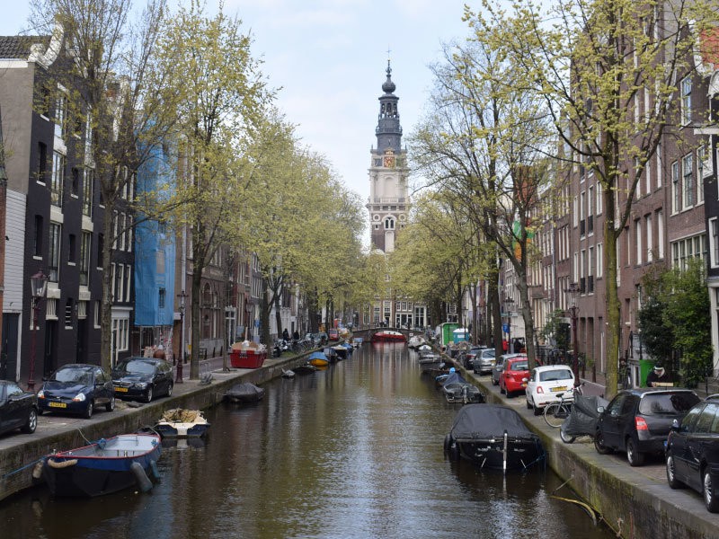  Власти Амстердама решили запретить бензиновые и дизельные машины с 2030 года