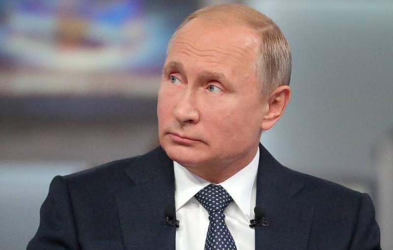 Путин надеется, что Зеленский быстро адаптируется в роли президента