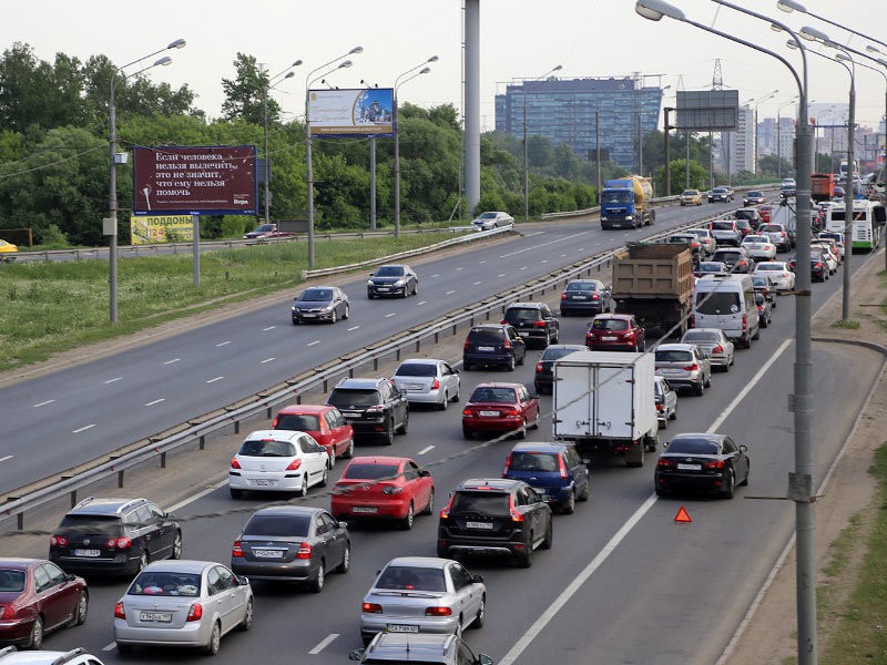  Загруженность дорог в Москве уменьшилась, но российская столица остается одним из мировых лидеров по пробкам