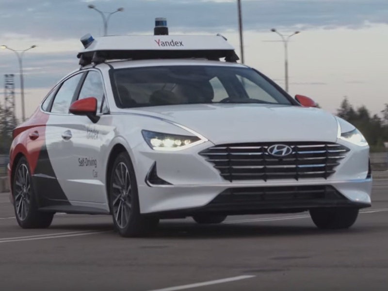  "Яндекс" и Hyundai показали беспилотную машину, созданную на базе Hyundai Sonata (ВИДЕО)