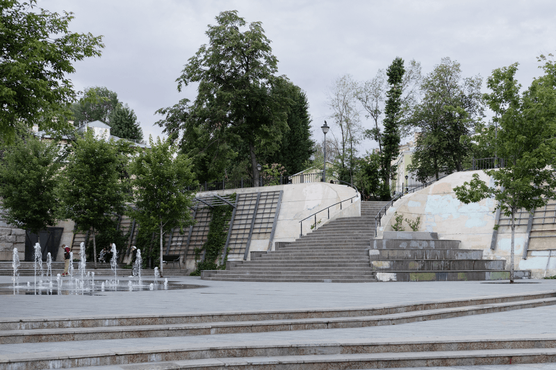 Круглосуточный гид по Москве: места для прогулок, веселья и ранних завтраков
