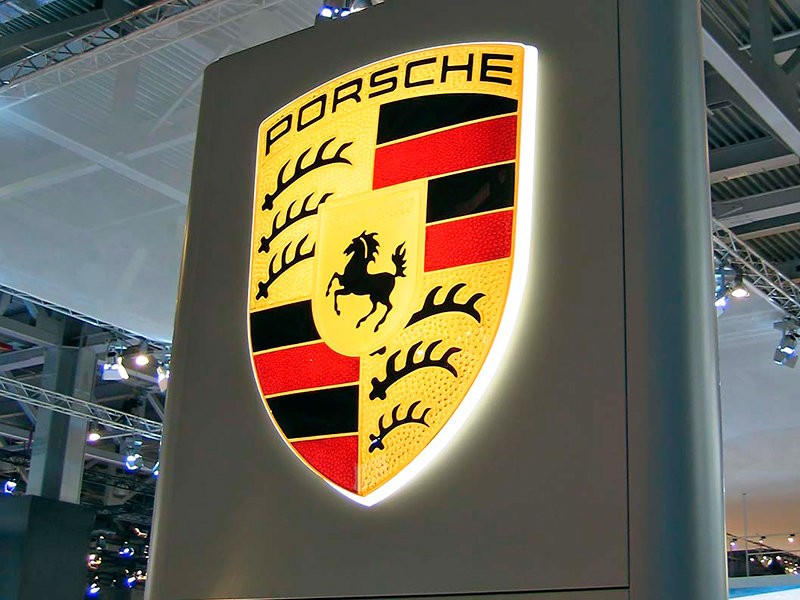  Эксперты признали Porsche 911 GT самым дорогим автомобилем на российском рынке