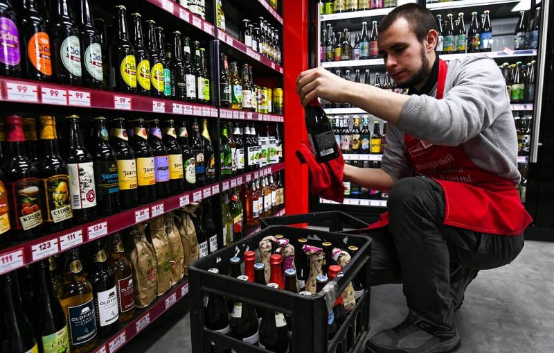 РБК: Минпромторг предложил не считать пиво алкогольной продукцией
