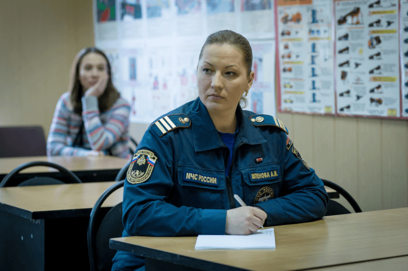 «Список запрещенных профессий морально устарел»: история уволенной пожарной Анны Шпеновой