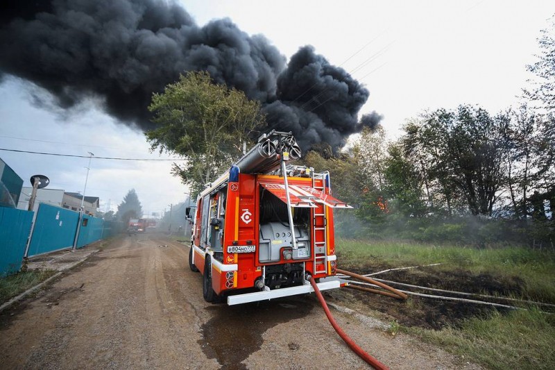 Пожар рядом с ТЭЦ "Северная" в Мытищах. Фото