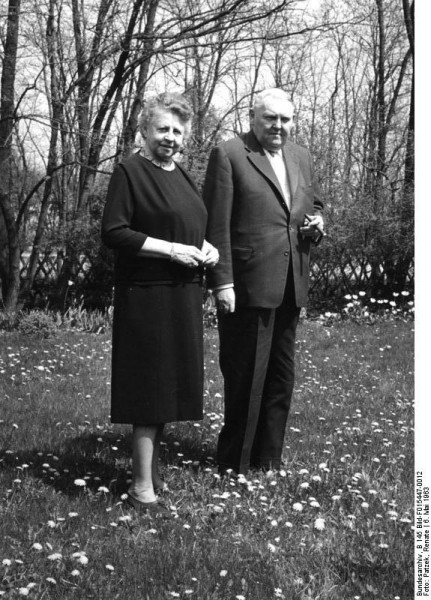 Как Брежнев флиртовал с женой канцлера: истории из жизни первых леди Германии