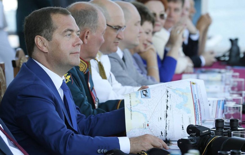 МИД Украины выразил очередной протест в связи с поездкой Медведева в Крым