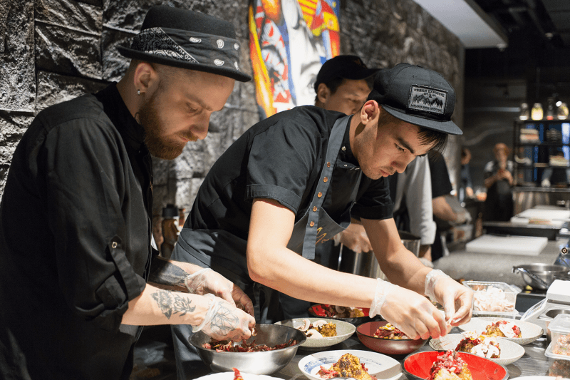 Шеф-повара из Новосибирска и Екатеринбурга — о вымысле в «Chefʼs Table» и вкусах регионов