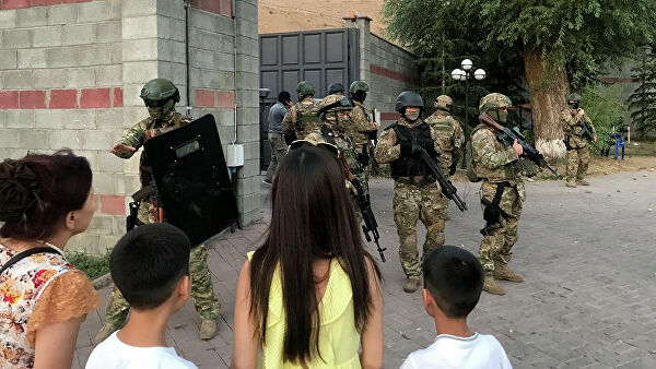 Посольство в Бишкеке прокомментировало ситуацию после ареста Атамбаева