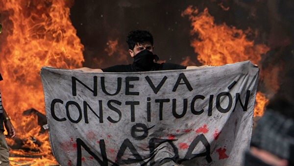 В Чили создана комиссия по расследованию действий силовых ведомств