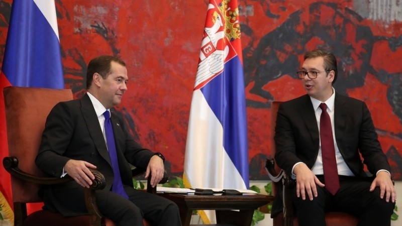 Медведев оценил мощь сербской армии: как встретили «его превосходительство»