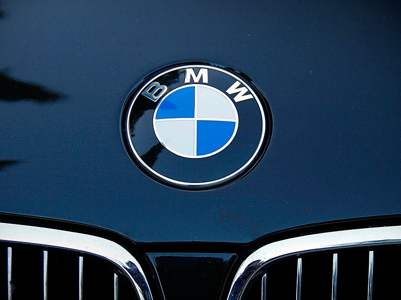  BMW отзывает в России свыше 4 тыс. машин из-за возможного дефекта водительской подушки безопасности