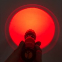 Красный свет улучшает цветовое зрение